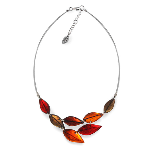 Chilli Skeletal Leaf Shiny Necklace