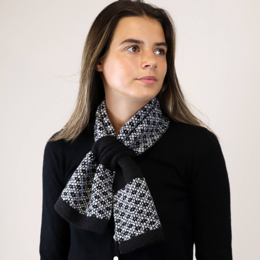 Black and White Scandi Floral Pull Through Scarf | The Jewellery Stop