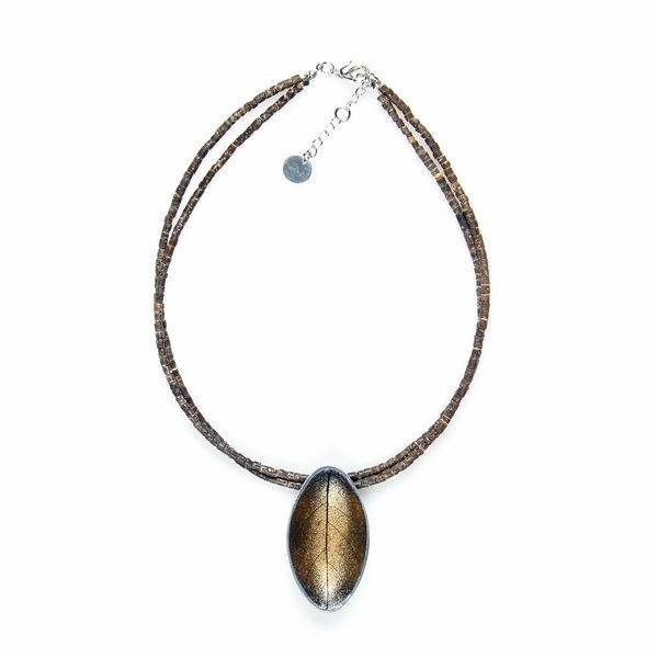 Chocolate Leaf on Coco Pendant | The Jewellery Stop