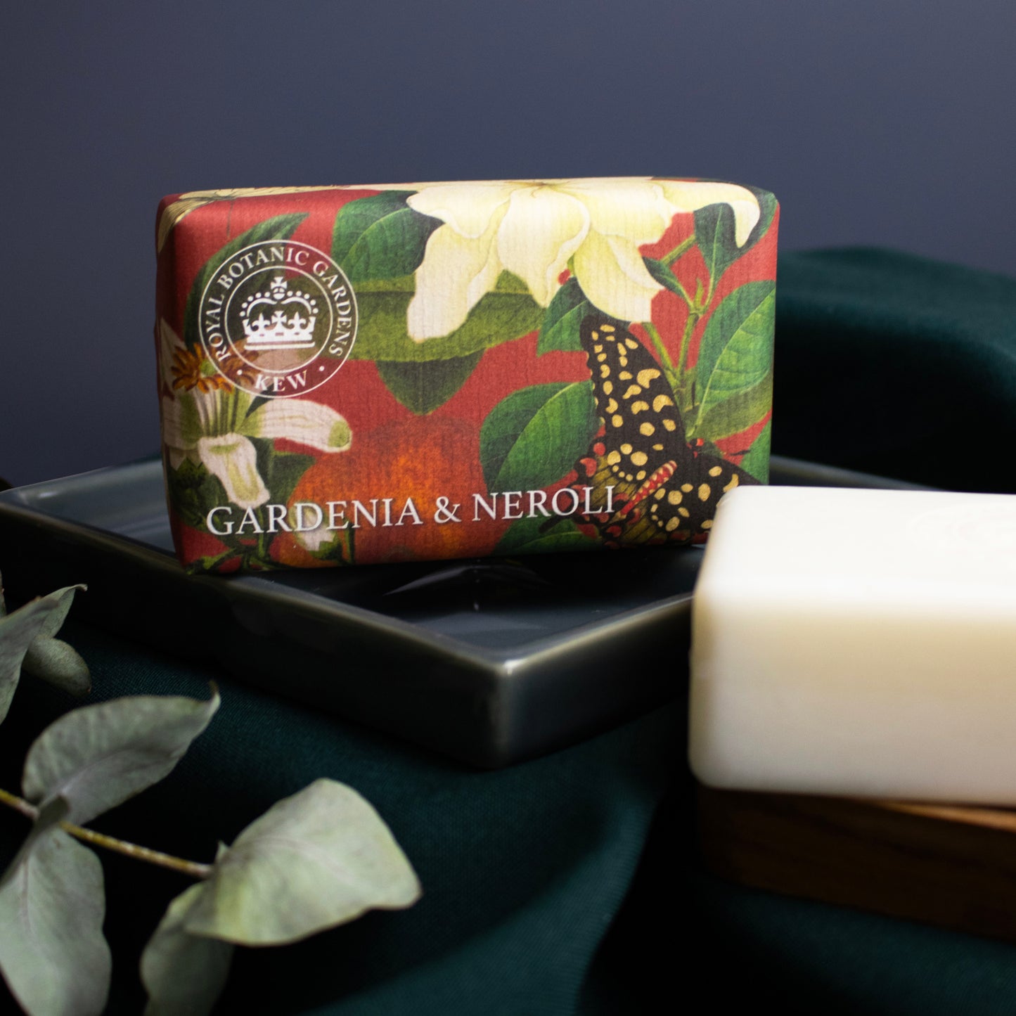 Kew Gardens 240g Soap - Gardenia and Neroli