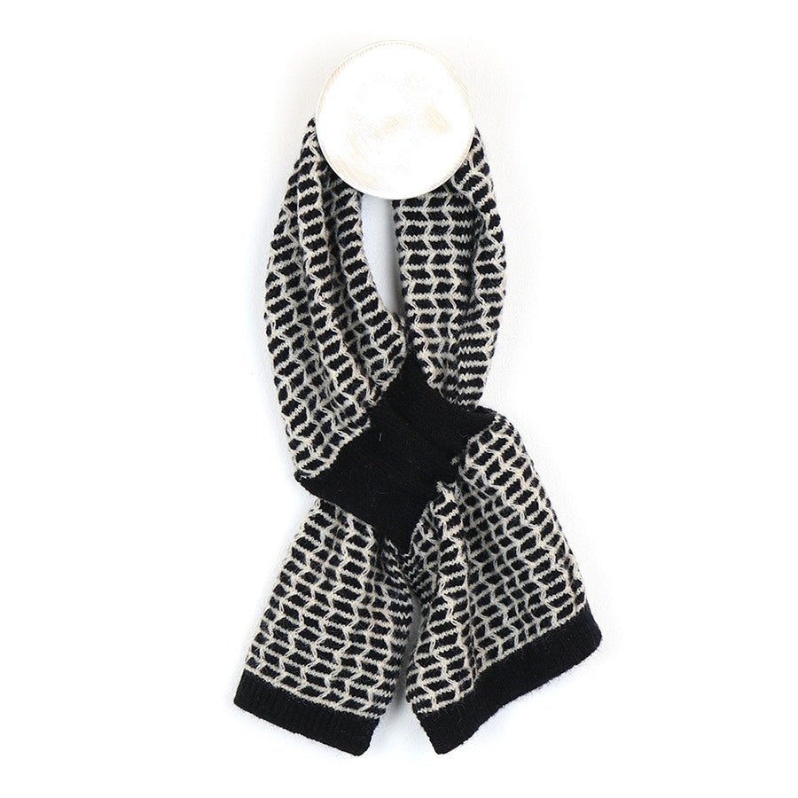 Black and White Geometric Mini Pull Through Scarf | The Jewellery Stop