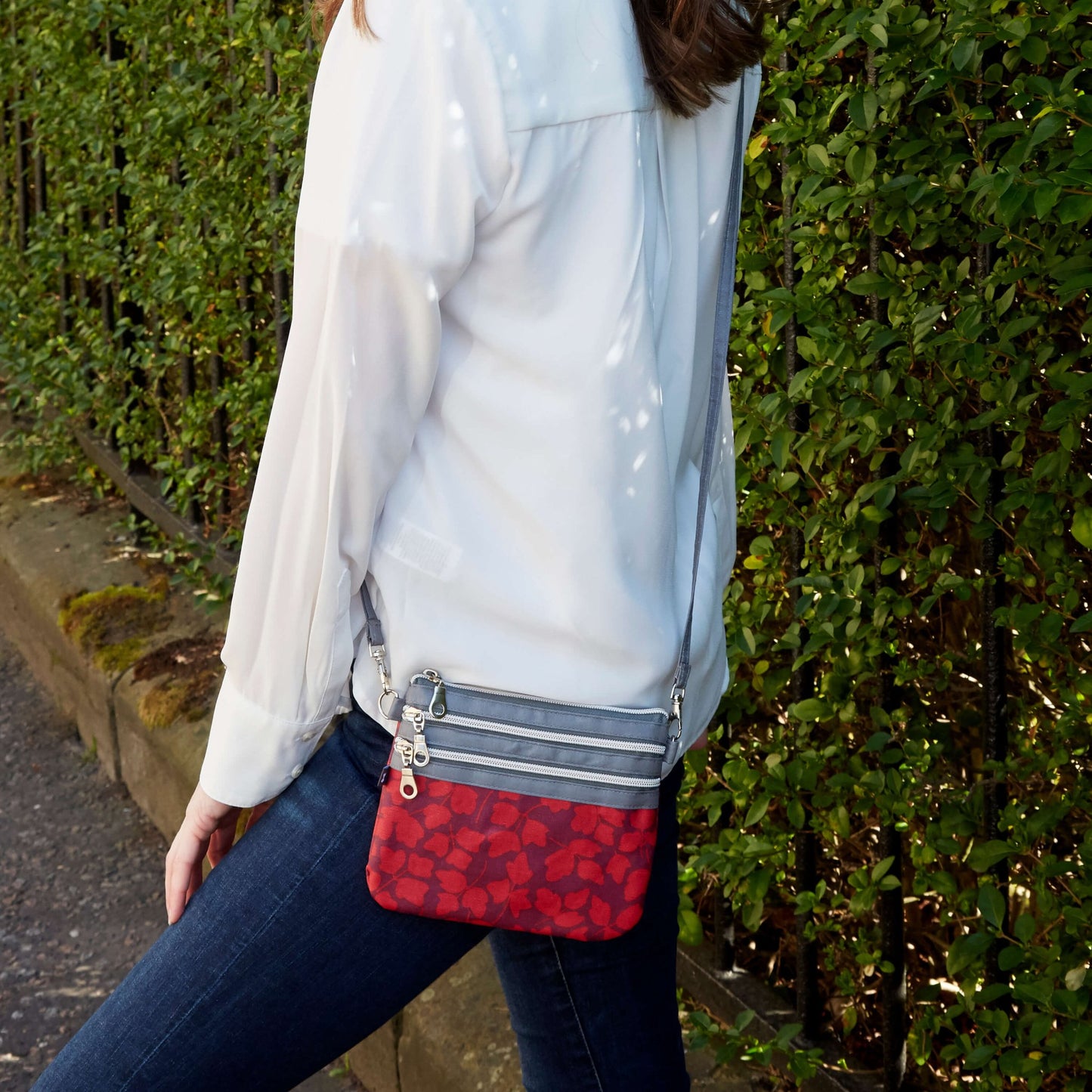 Red Flower Oil Cloth Pouch Bag | The Jewellery Stop