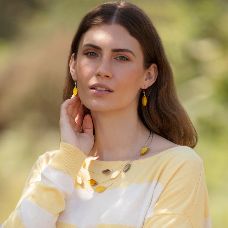 Palomino Petal Shiny Necklace | The Jewellery Stop