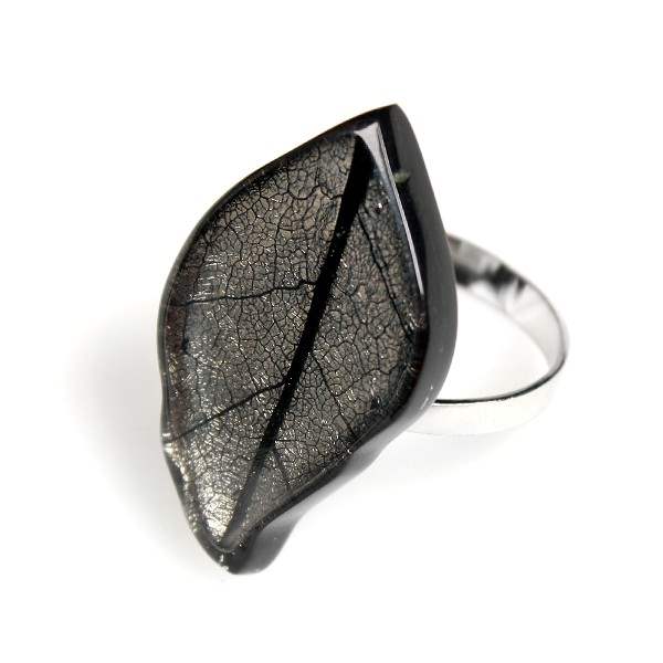 Grey Skeletal Leaf Ring | The Jewellery Stop