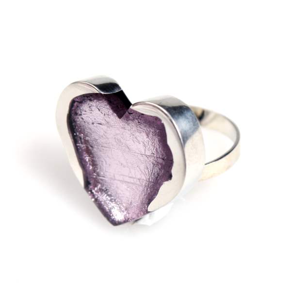 Lilac Rough Heart Ring | The Jewellery Stop