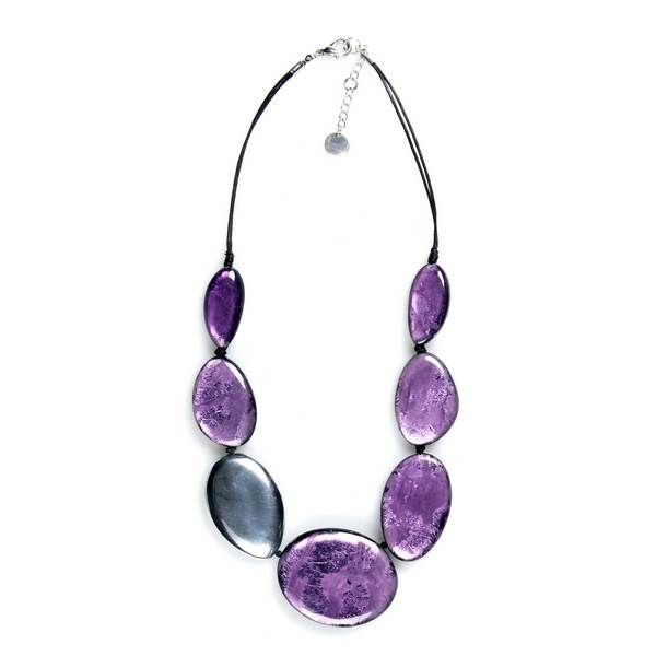 Lilac Antique Pebble Necklace | The Jewellery Stop
