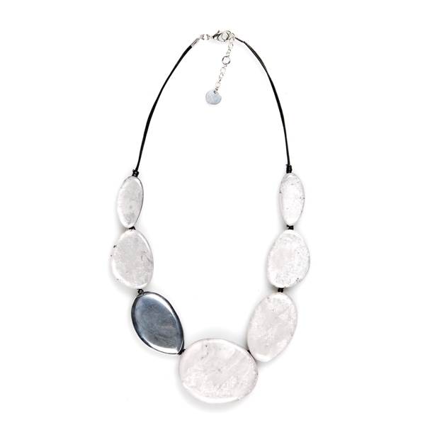 White Antique Pebble Necklace | The Jewellery Stop