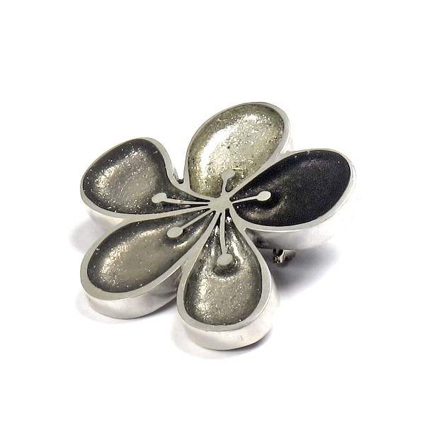 Black Calachuchi Classic Brooch | The Jewellery Stop