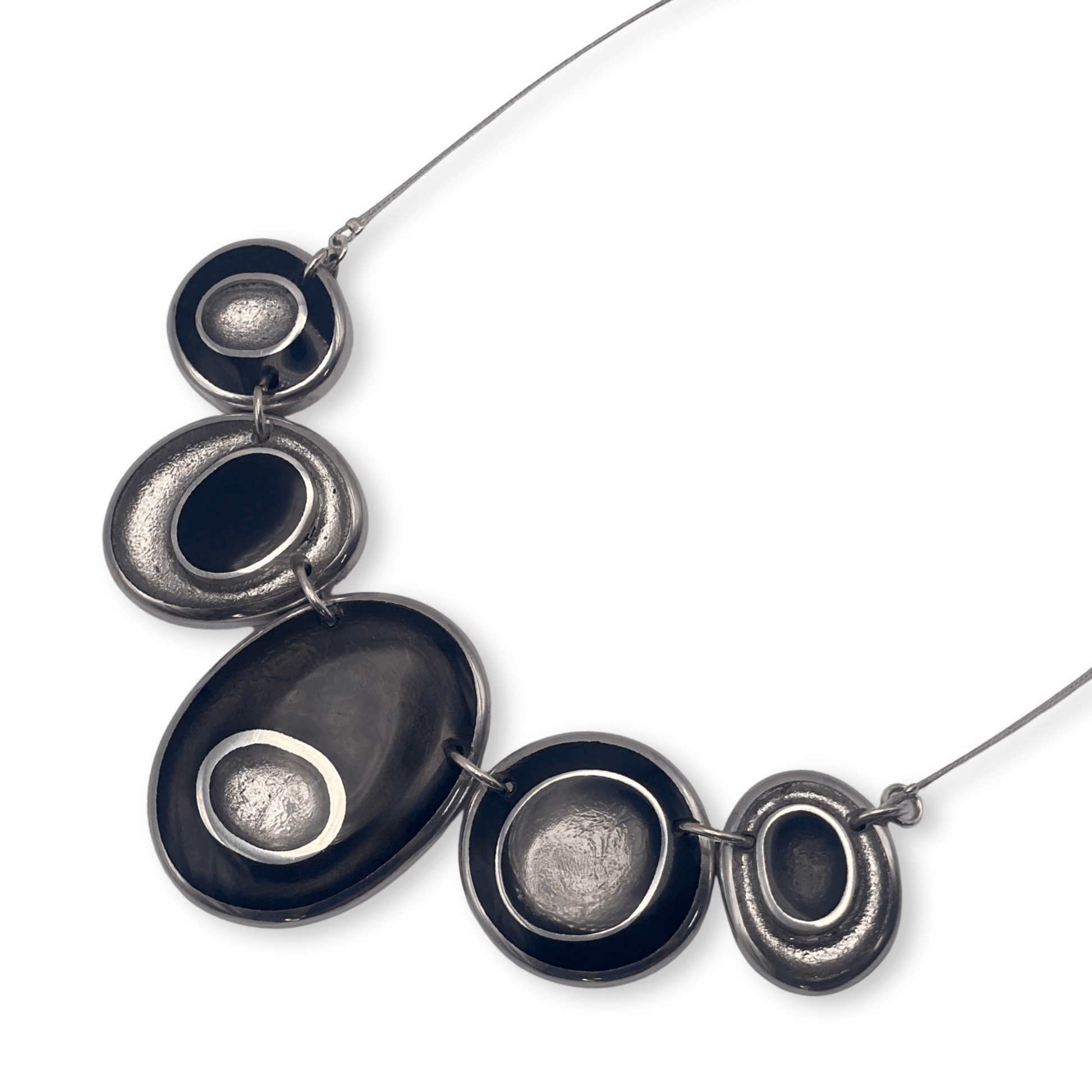 Black Organic Circles Shiny Necklace | The Jewellery Stop