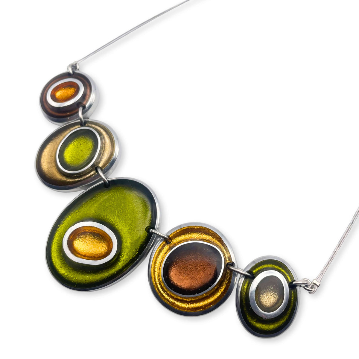 Pistachio Organic Circles Shiny Necklace