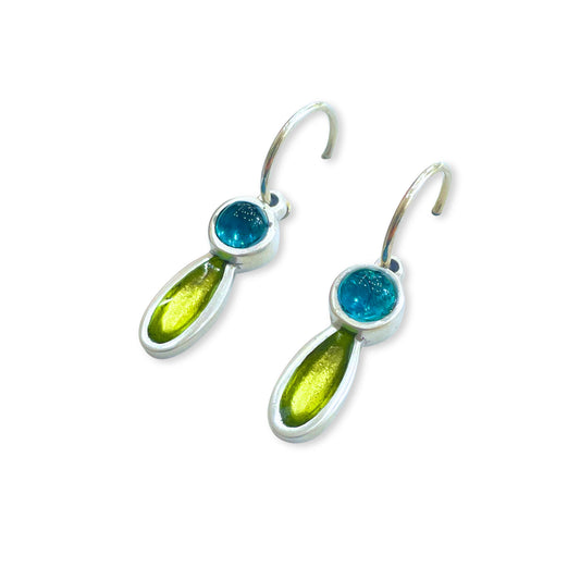 Orchard Daisy Shiny Creole Earrings