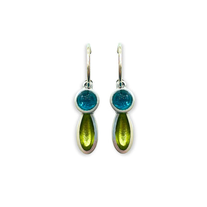 Orchard Daisy Shiny Creole Earrings