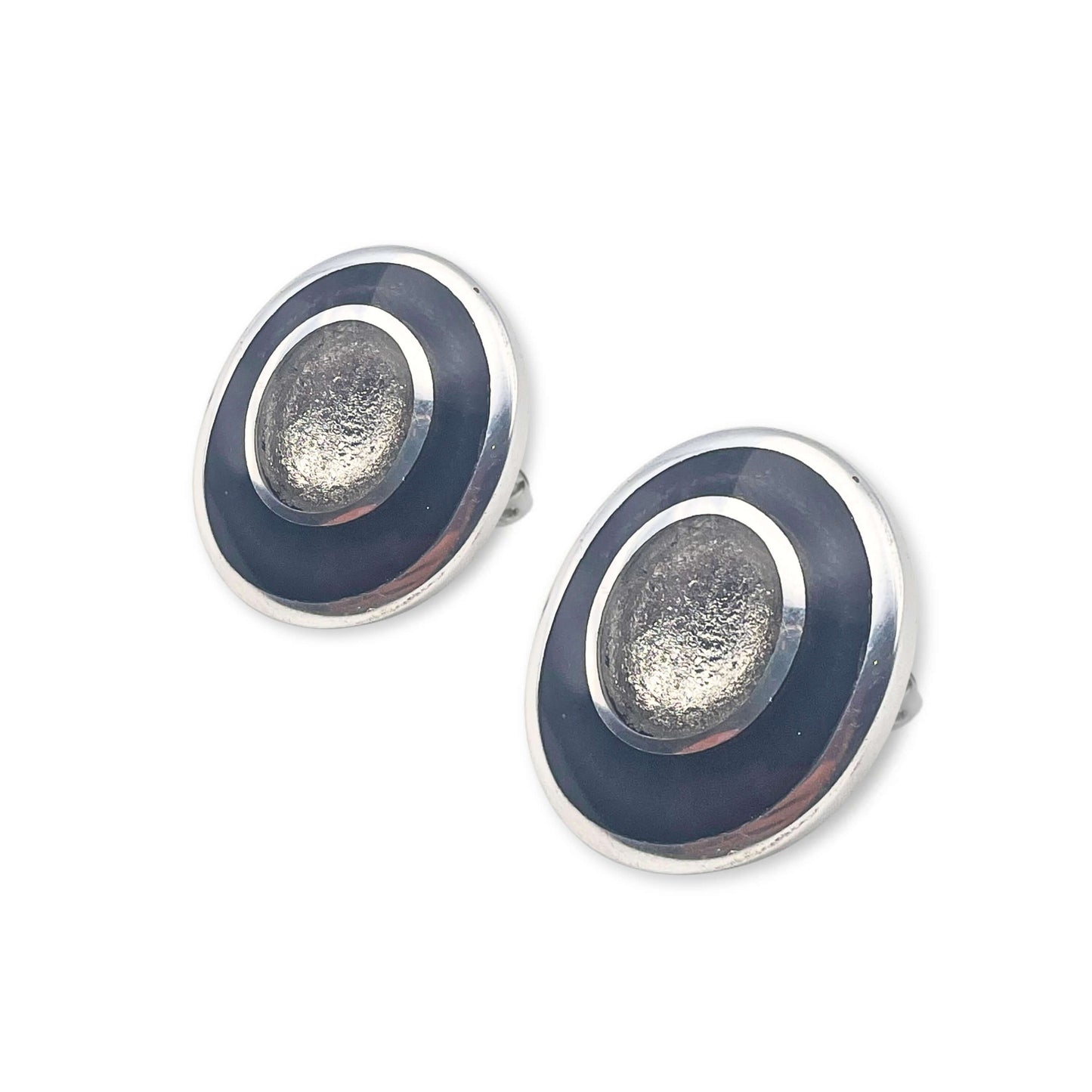 Black Organic Circles Shiny Clip Earrings