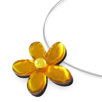 Palomino Flower Shiny Small Pendant