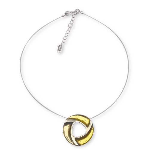 Palomino Trisceli Shiny Pendant on Wire