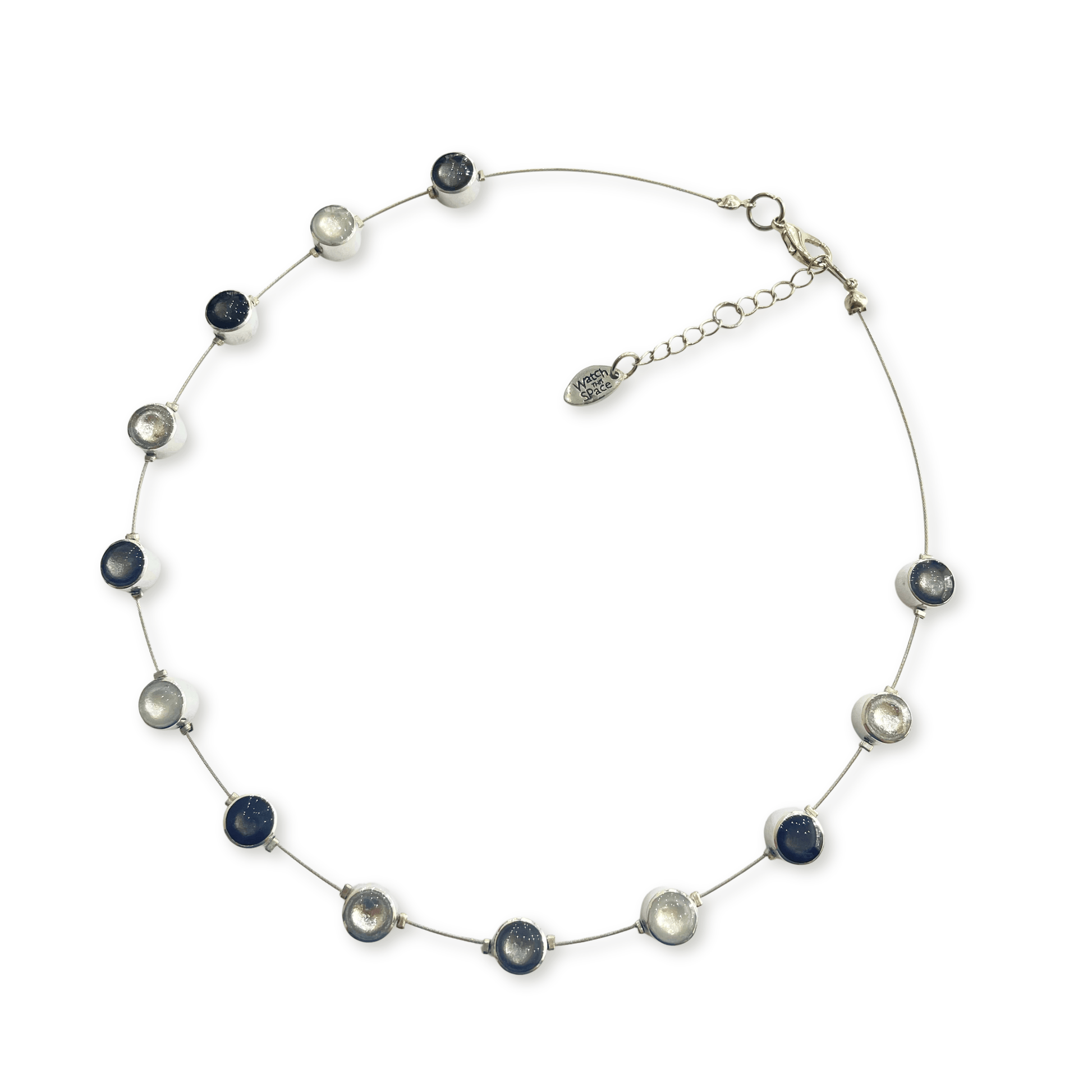 Silhouette Aluminium Circles Small Shiny Floating Necklace