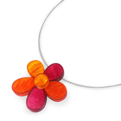 St Tropez Shell Flower Shiny Pendant | The Jewellery Stop