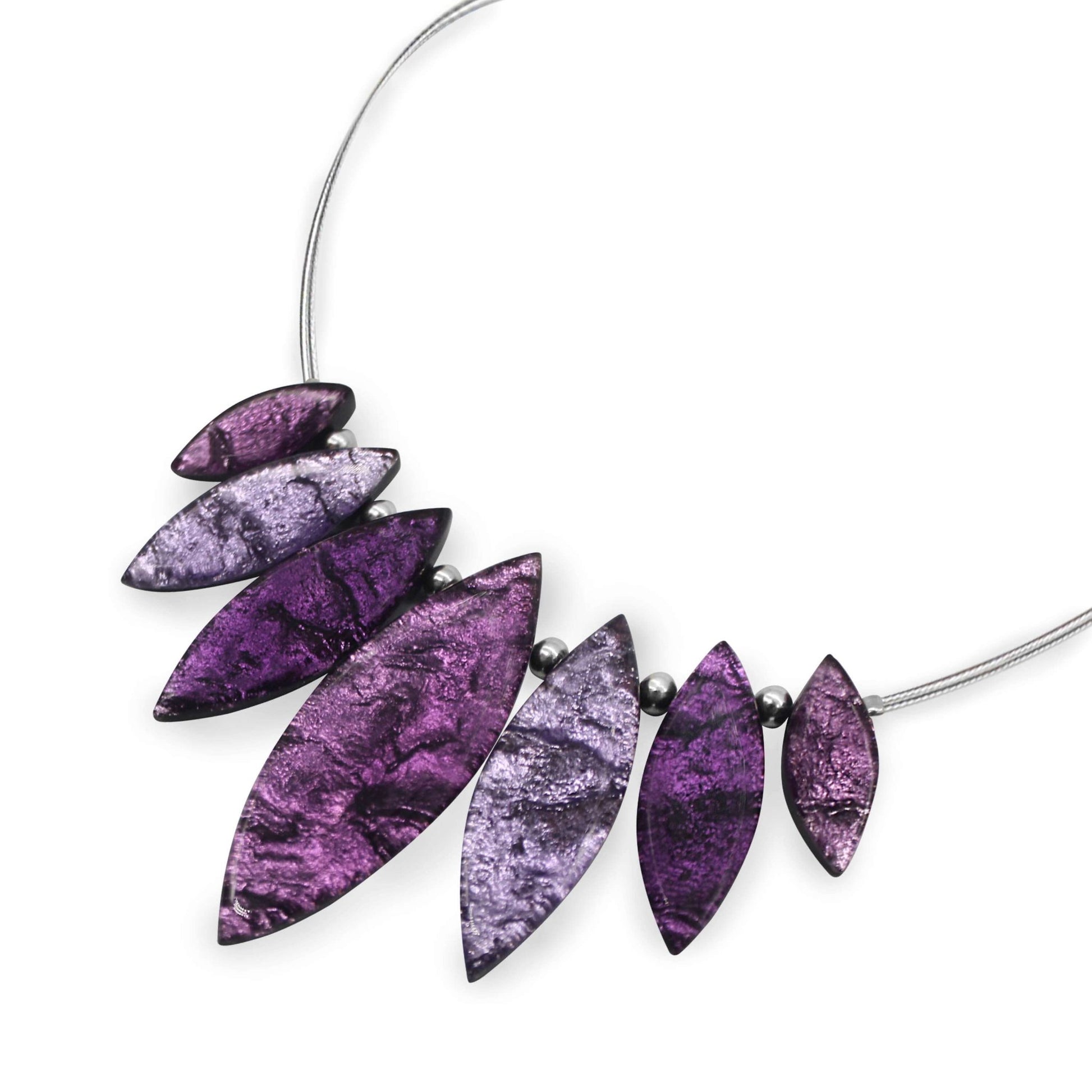 Sweetpea Aztec Leaf Shiny Necklace | The Jewellery Stop