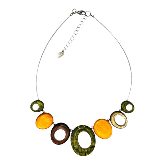 Pistachio Aztec Hollow Circles Shiny Necklace