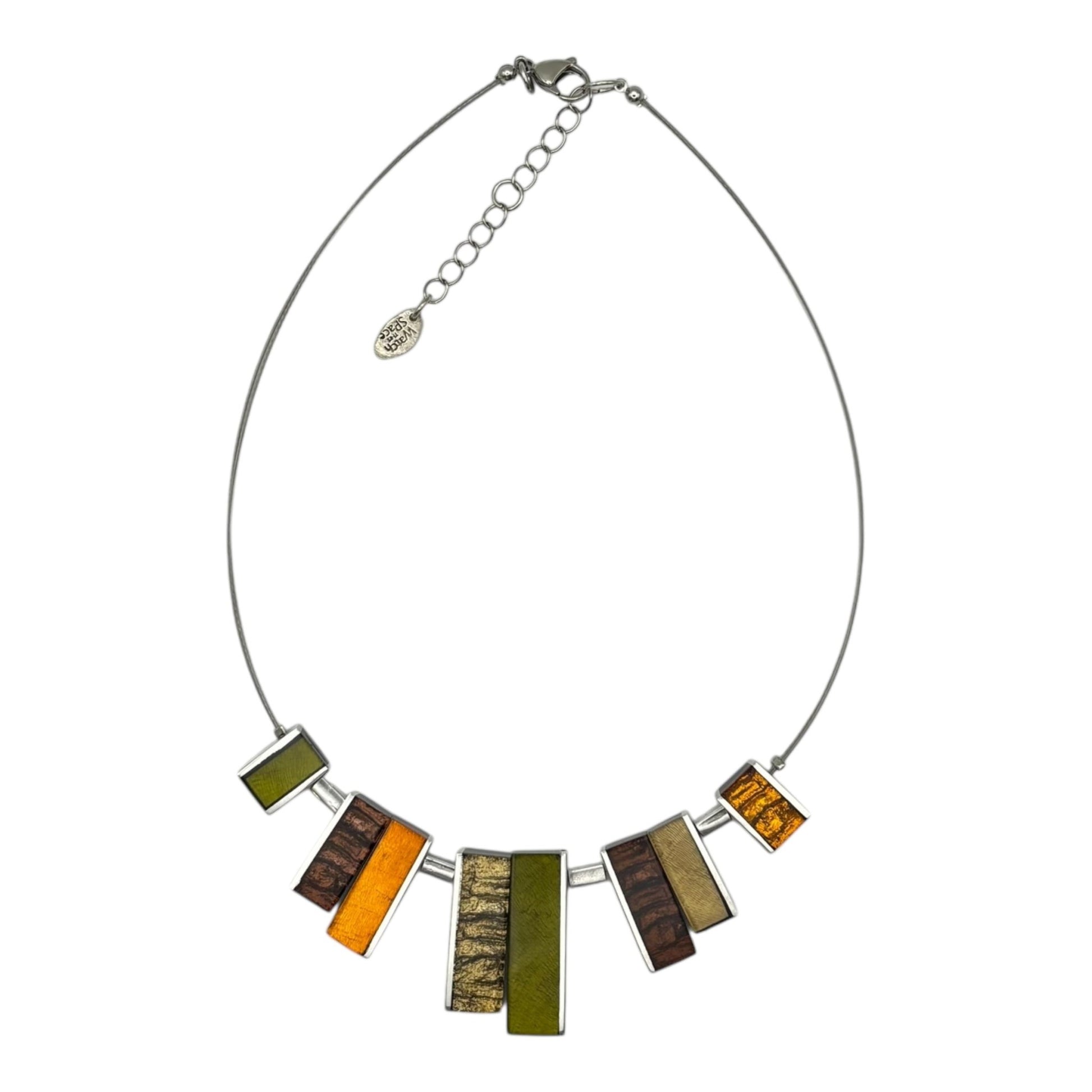 Pistachio Ribbons Shiny Necklace | The Jewellery Stop