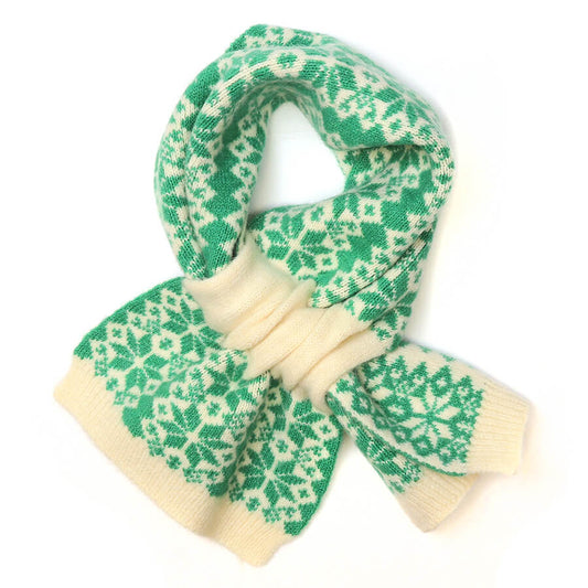 Green And Cream Scandi Starflower Pull Through Scarf