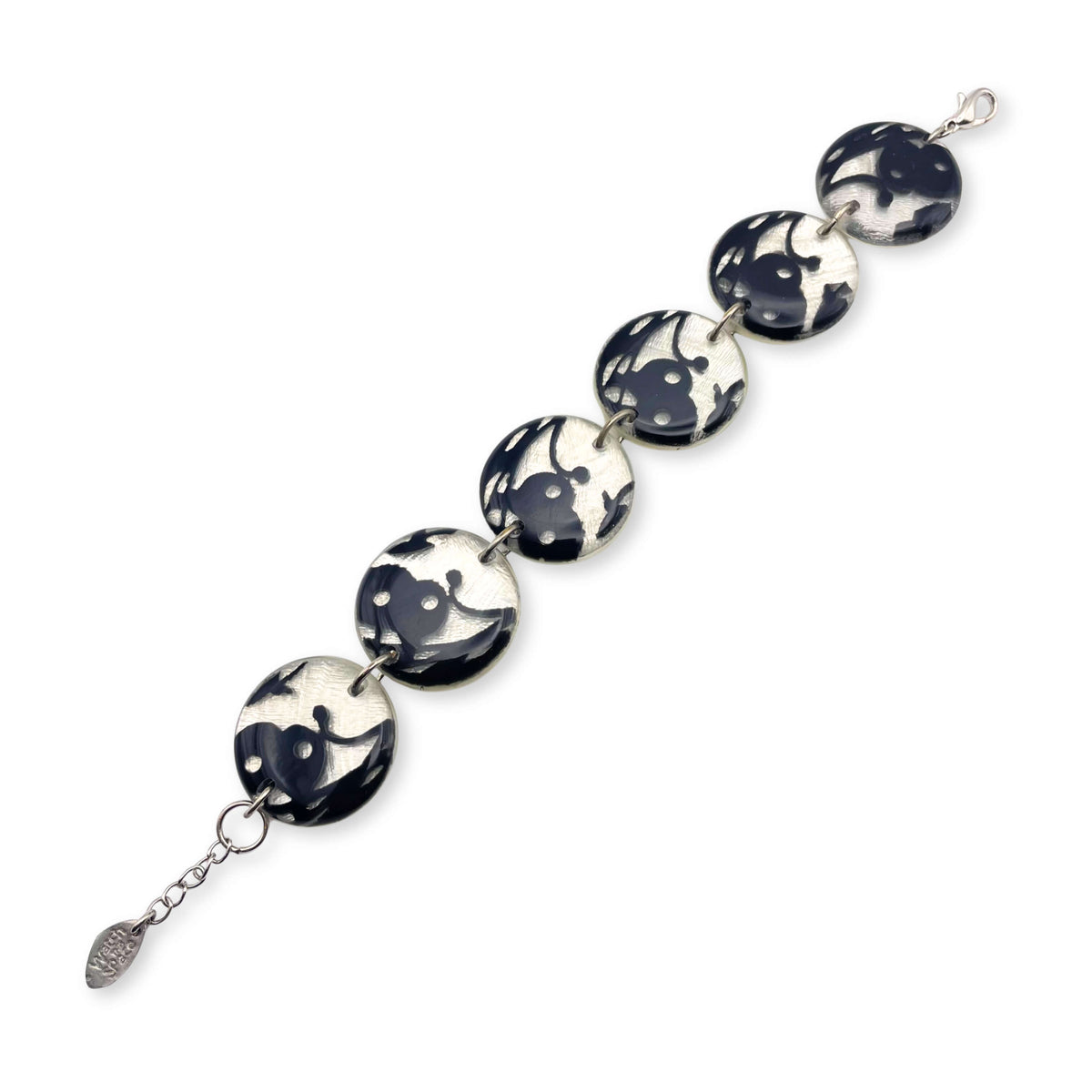 White Shell Flower In Resin Bracelet