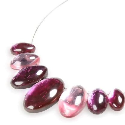 Raspberry Classic Ovals Rounded Necklace