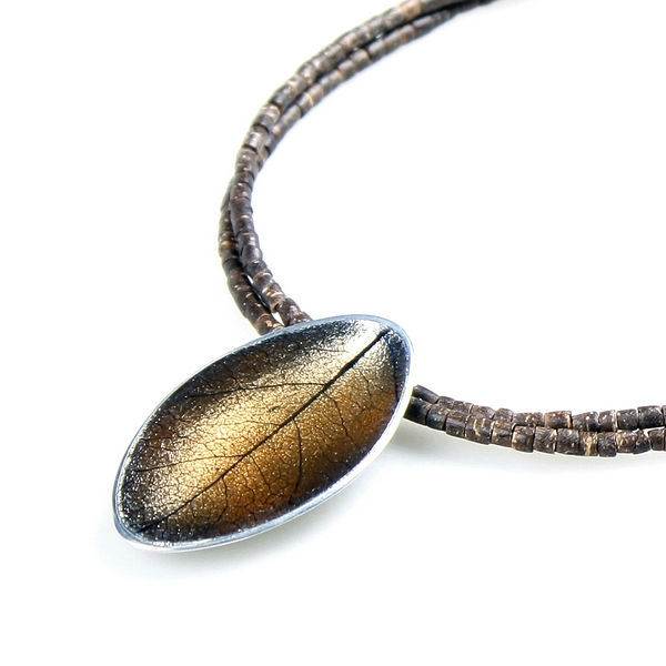 Chocolate Leaf on Coco Pendant | The Jewellery Stop