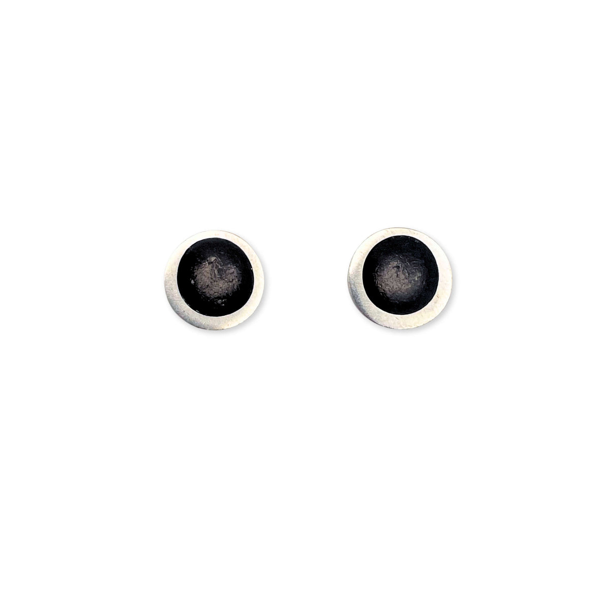 Black Organic Circle Small Stud Earrings