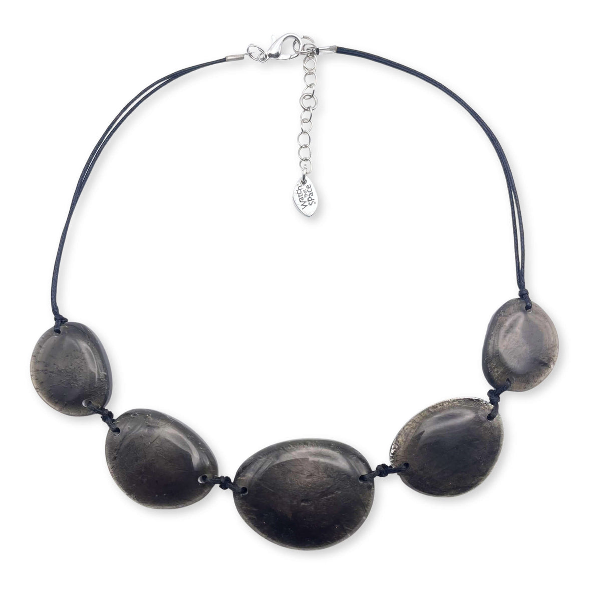 Black Pebble Small Necklace