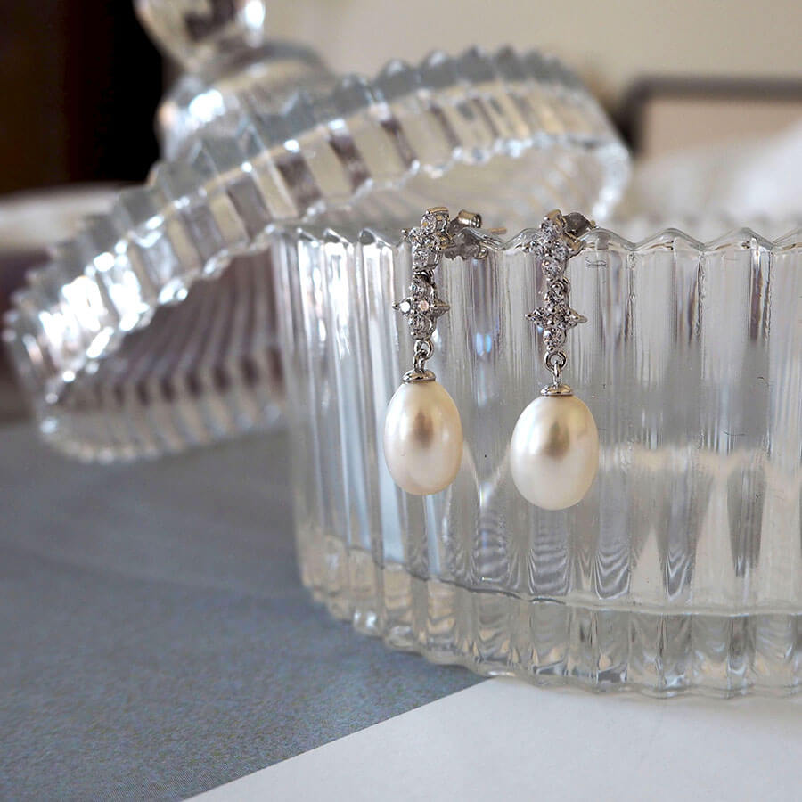 White Pearl and Crystal Vintage Sterling Silver Drop Stud Earrings