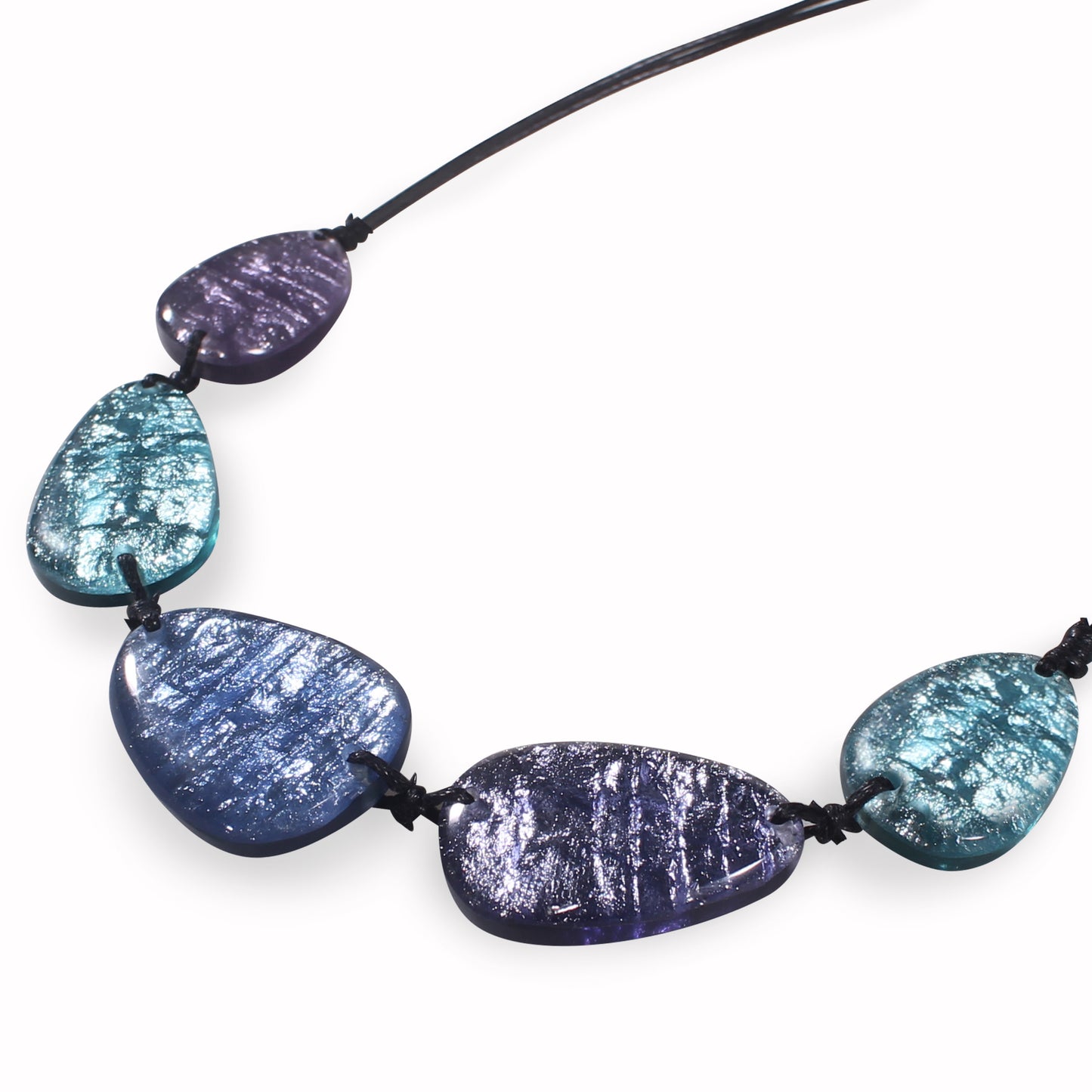 Lupin Textured Pebble Shiny Necklace