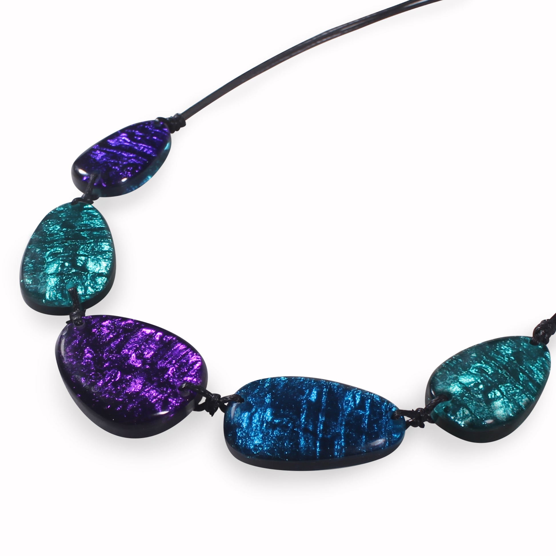 Peacock Textured Pebble Shiny Necklace