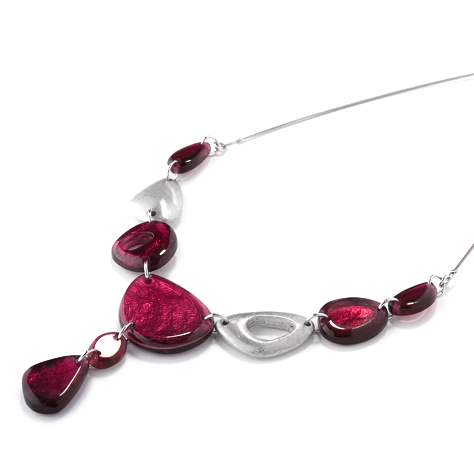 Berry Eclectic Pebble Classic Necklace