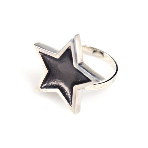 Black Pewter Star Ring | The Jewellery Stop