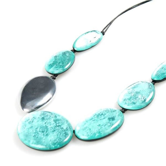 Aqua Antique Pebble Necklace | The Jewellery Stop