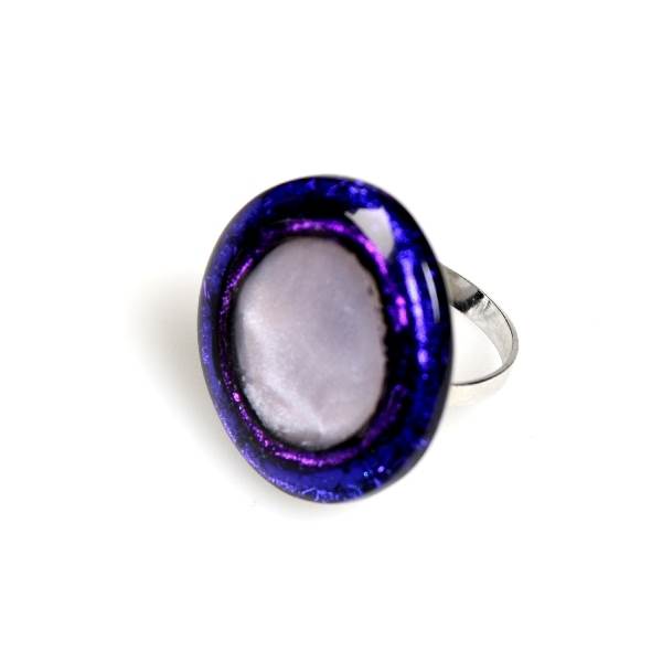 Peacock Resin Pebble Round Ring | The Jewellery Stop