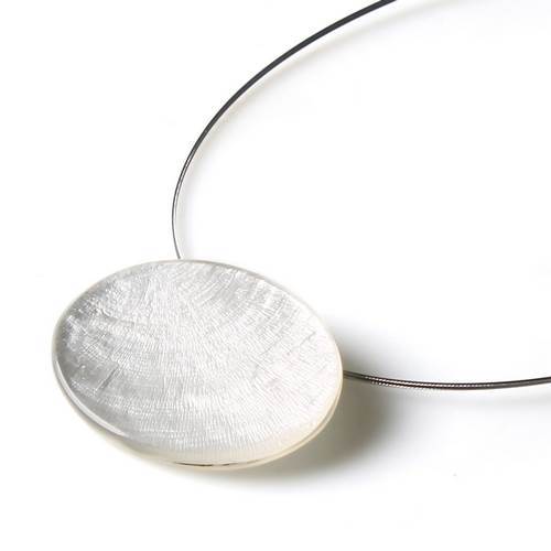 White Shell Ovals Pendant | The Jewellery Stop