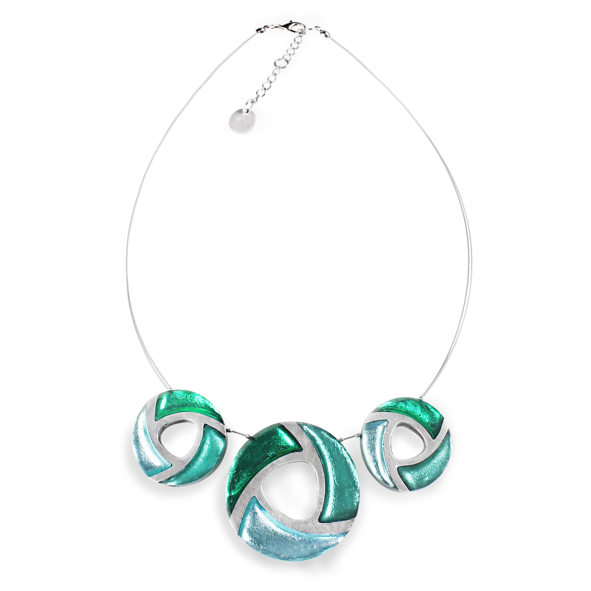Emerald Trisceli Necklace