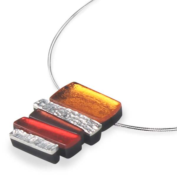 Chilli Textured Stack Pendant on Wire